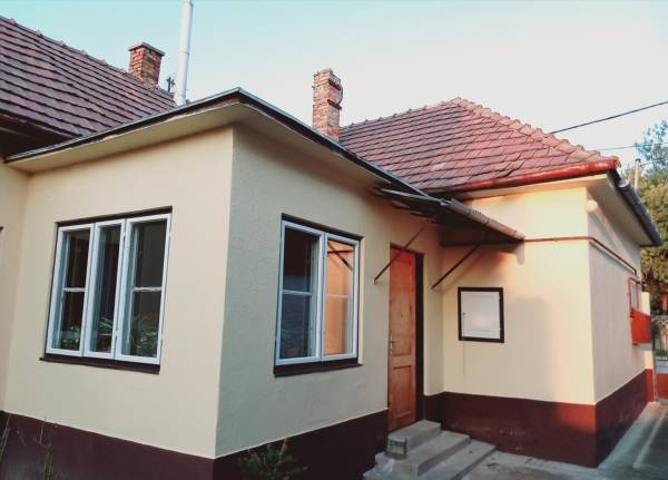 eladó családi ház, Budaörs