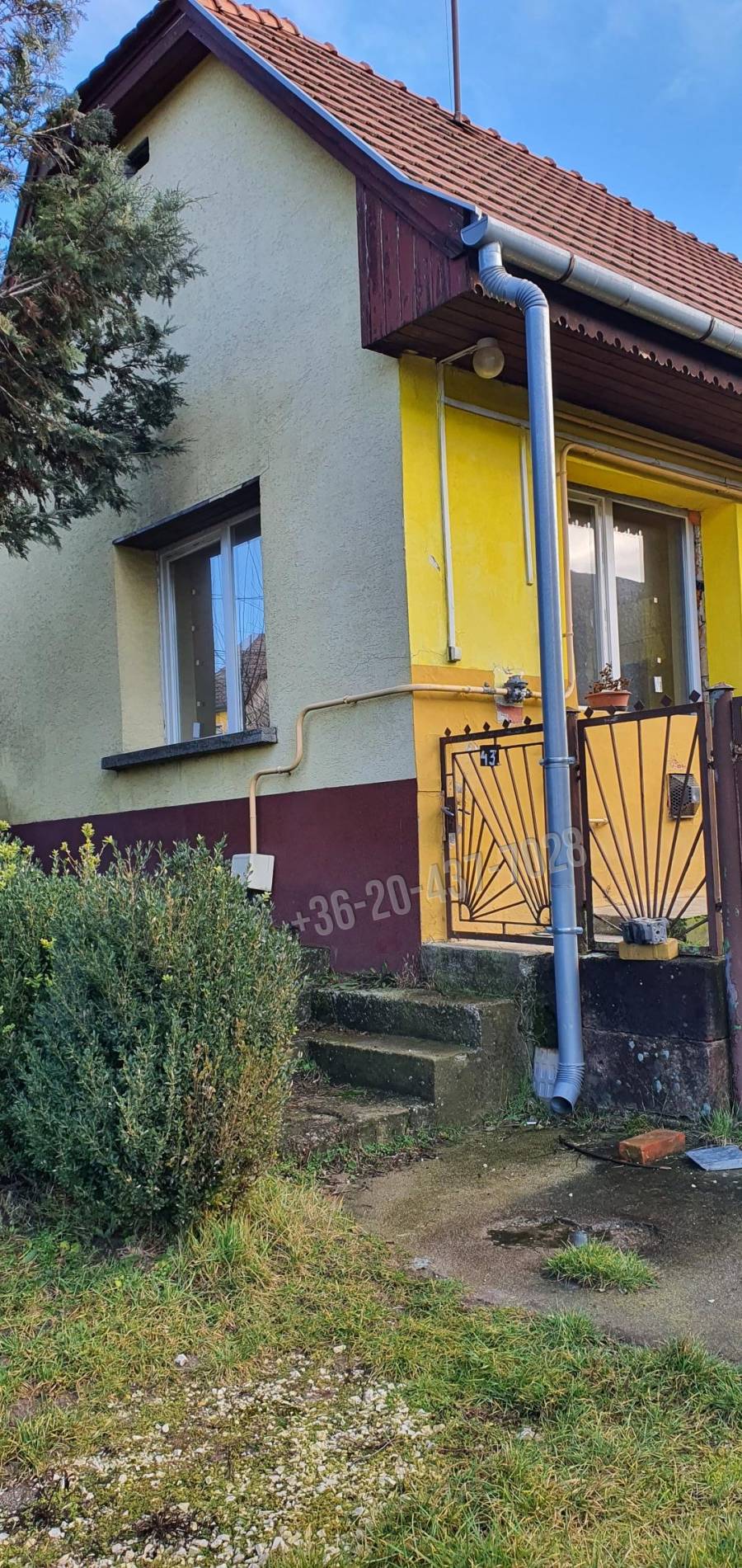 eladó családi ház, Perbál