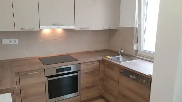 Kiadó újszerű téglalakás, Budapest, XIII. kerület 2 szoba 39 m² 250 E Ft/hó